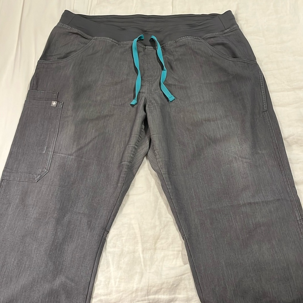 Figs Kade tall large pants in graphite